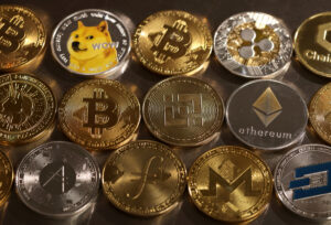 Bitcoin Slips as Trump Announces 30% Tariff on EU and Mexico